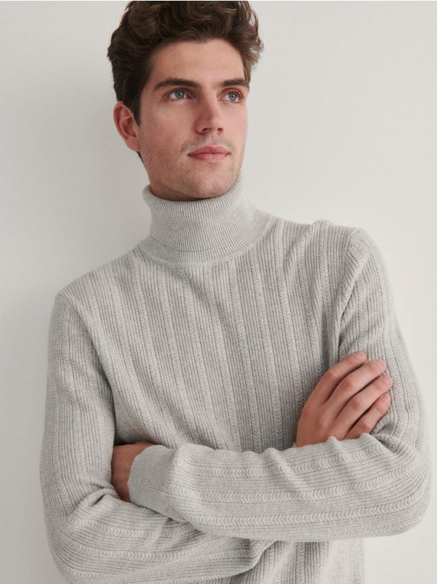 MEN`S SWEATER - RESERVED