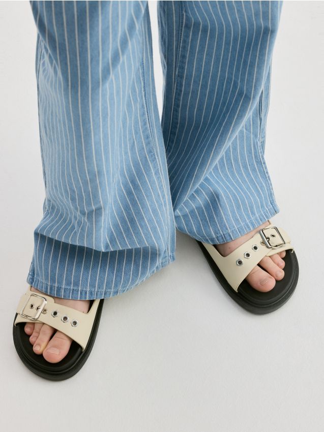 Faux leather sandals - RESERVED