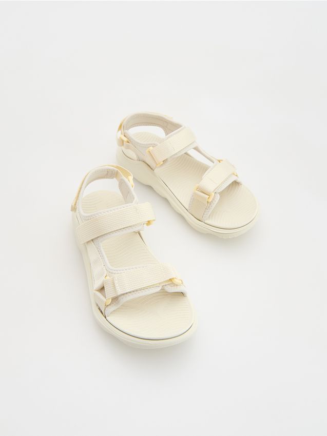 Sports sandals - RESERVED