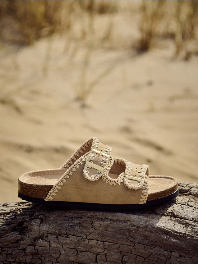 Imitation leather slippers - RESERVED