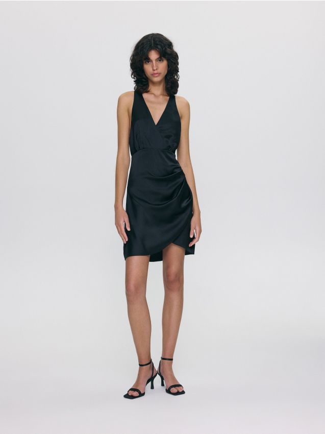 Reserved - rochie mini cu falduri - negru