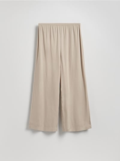 Pantaloni largi cu viscoză