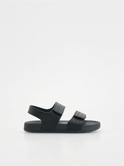 Sandals with velcro fastening