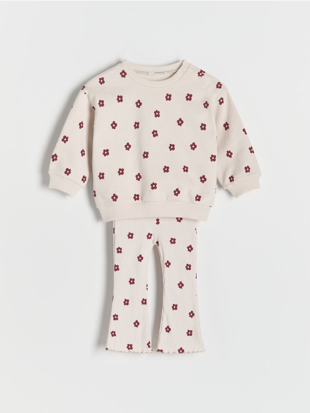 GIRLS` JOGGING TOP & TROUSERS - RESERVED