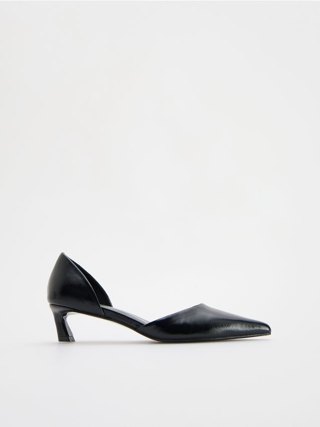 Pumps mit Pfennigabsatz - RESERVED