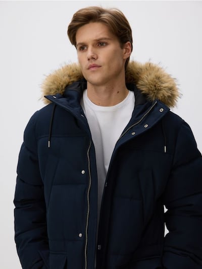 Gewatteerde jas met capuchon