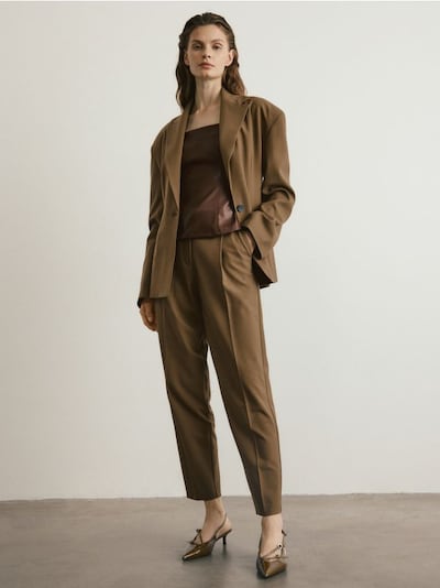 Cigarette trousers with belt