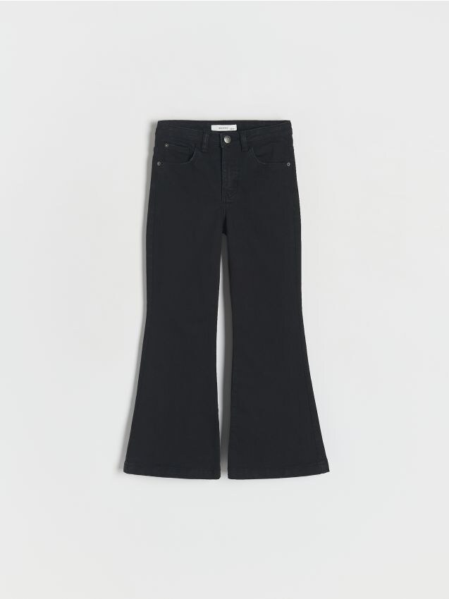 Jeans im Flare-Fit - RESERVED