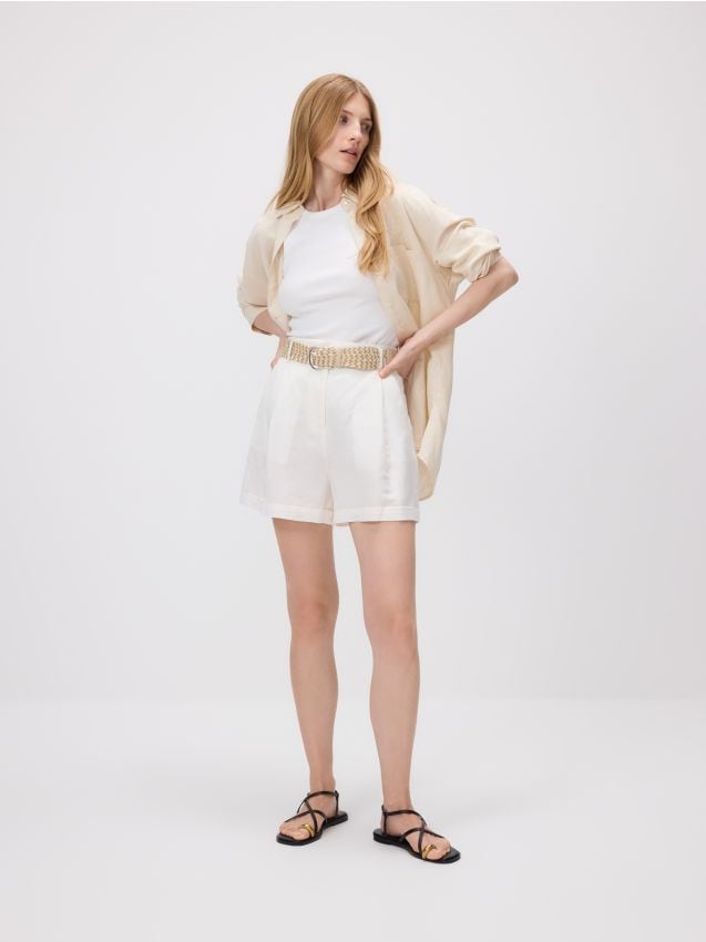 Shorts with linen blend - RESERVED