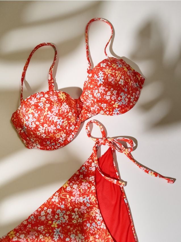 Swimsuit top - RESERVED