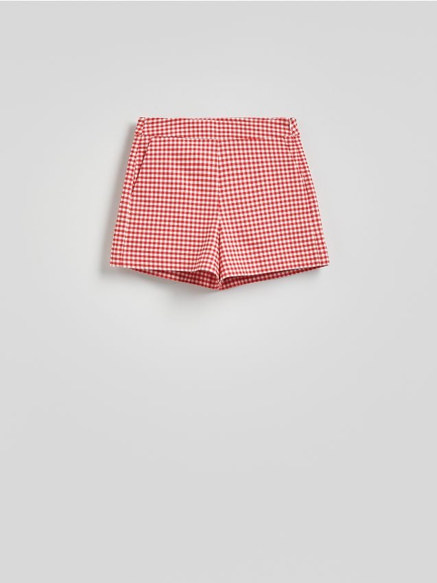LADIES` SHORTS - RESERVED