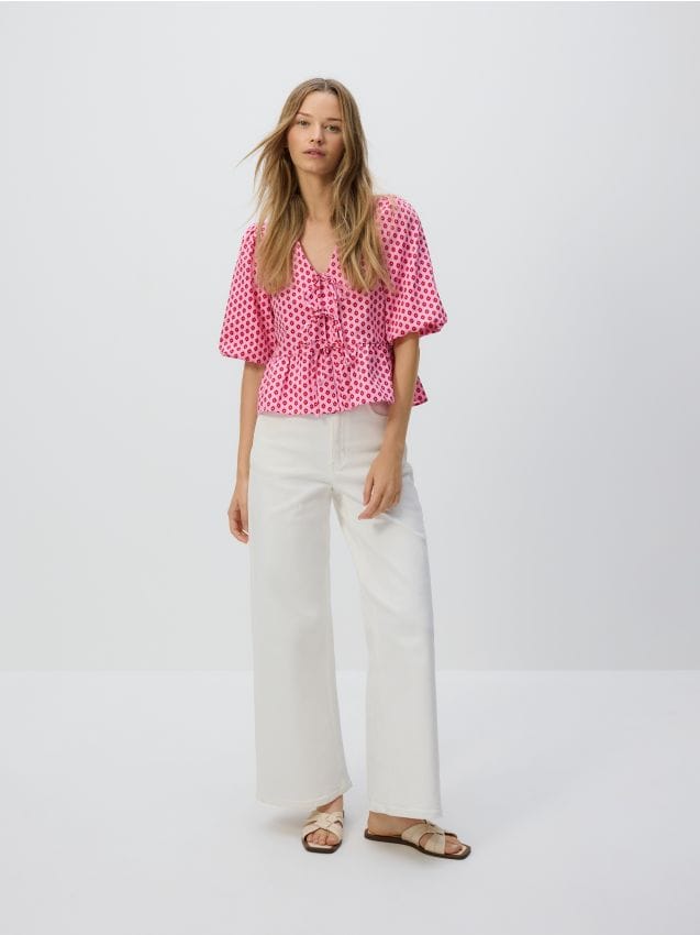 Blouse with tie details - RESERVED