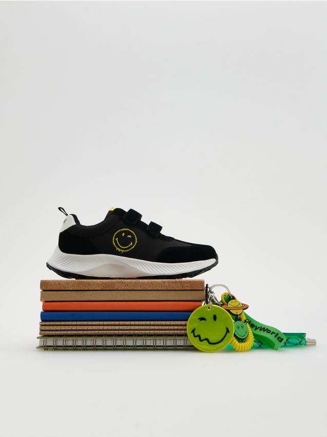 Smiley shoes - RESERVED