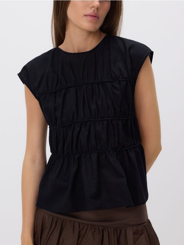 Rynket bluse med hørblanding - RESERVED