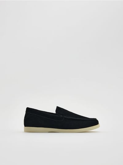 Loafers i läder