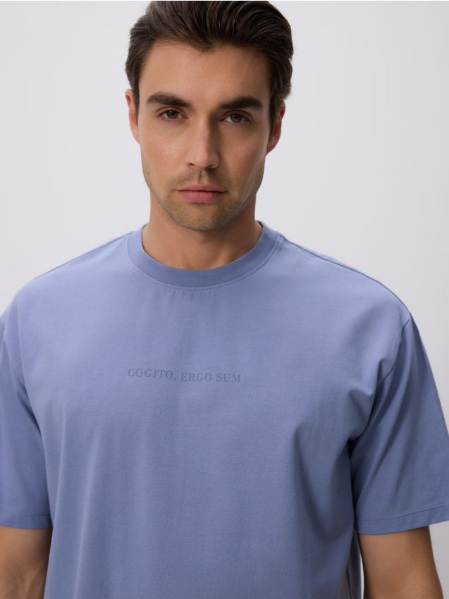 Boxy T-shirt with print - RESERVED