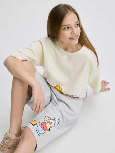 GIRLS` SHORTS