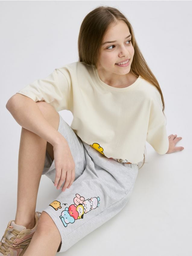 BT21 print shorts - RESERVED