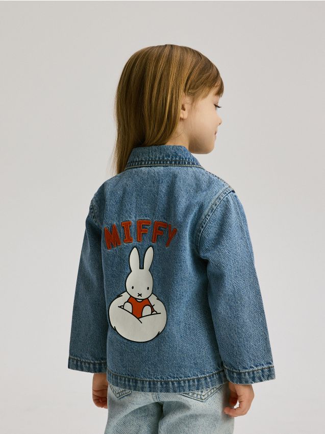 GIRLS` JACKET - RESERVED