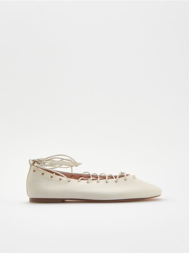 Decorative tied ballerinas - RESERVED