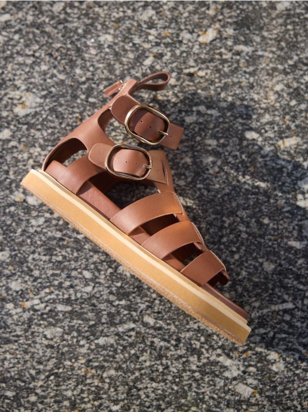 Sandales en cuir - RESERVED