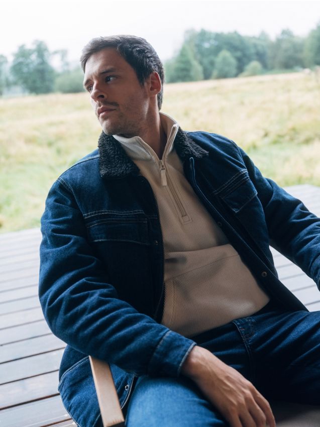 Reserved Reserved - MEN`S JOGGING TOP