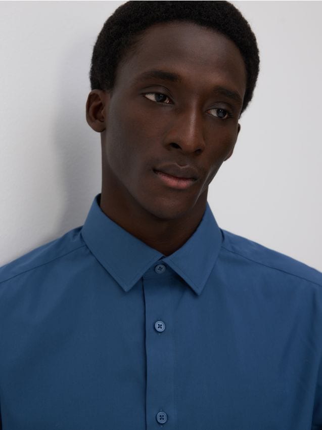 Cotton rich regular fit shirt - RESERVED