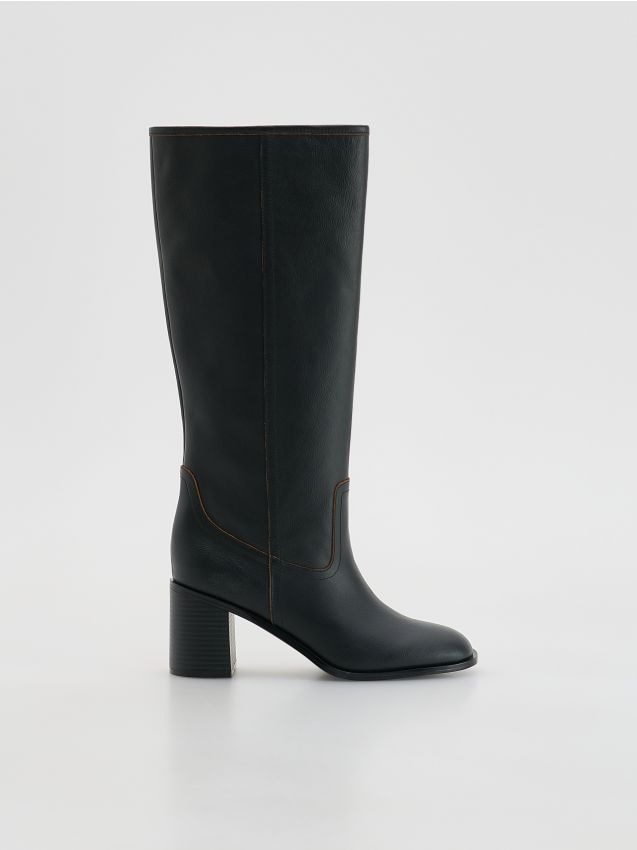 Bottes hautes en cuir à talons