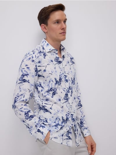 Slim fit ing lenkeverékkel