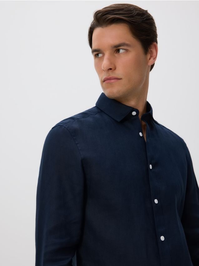 Linneskjorta i regular fit - RESERVED