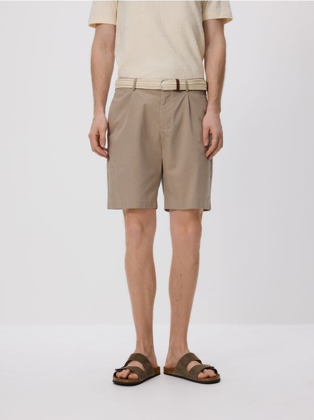 Chinoshort met riem - RESERVED