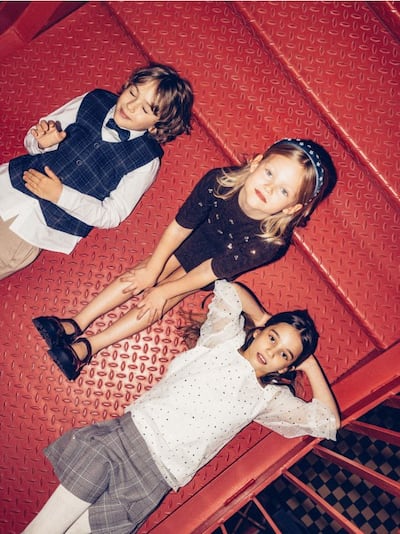 Elegantes Set mit Fliege