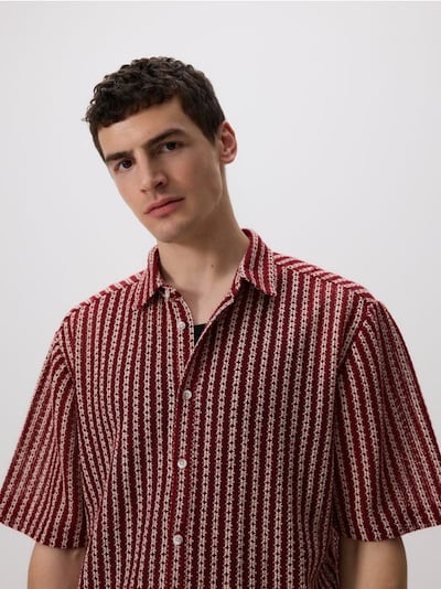 Comfort fit patterned shirt