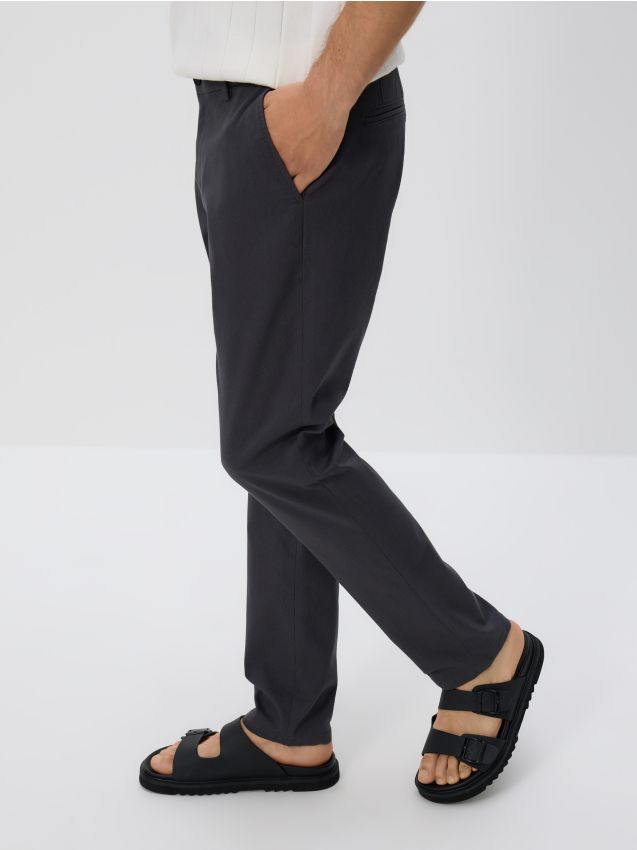 Pantalon chino slim en coton majoritaire - RESERVED