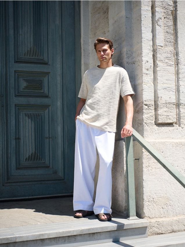 Loose trousers with linen blend - RESERVED