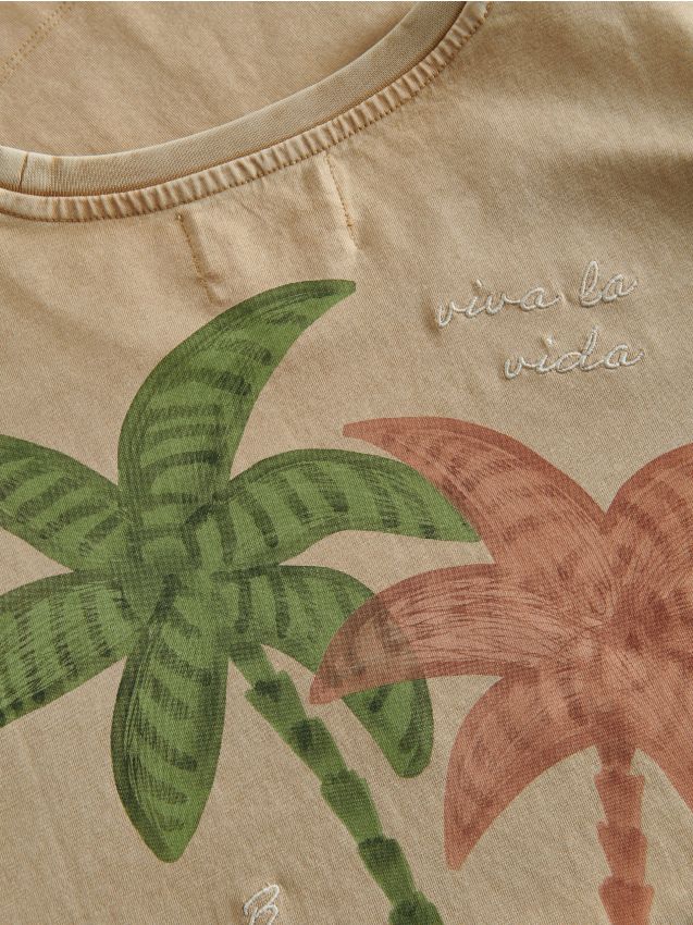 Relaxed fit T-shirt with back print