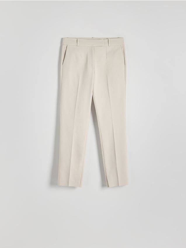 Cigaret pantalone na crtu - RESERVED