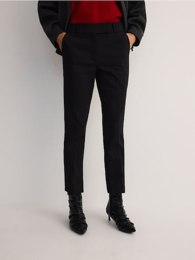 Pantaloni țigaretă cu dungă presată