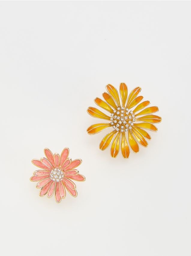 BROOCH - RESERVED