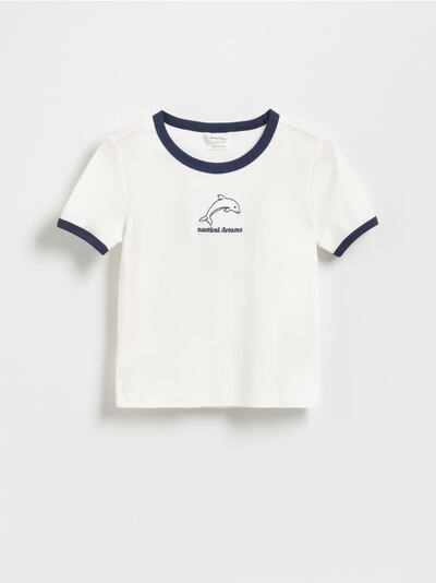 Krótki t-shirt z haftem