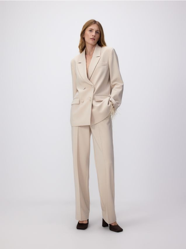 Trousers with pressed crease - RESERVED