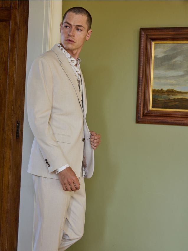 Regular fit blazer with viscose blend - RESERVED