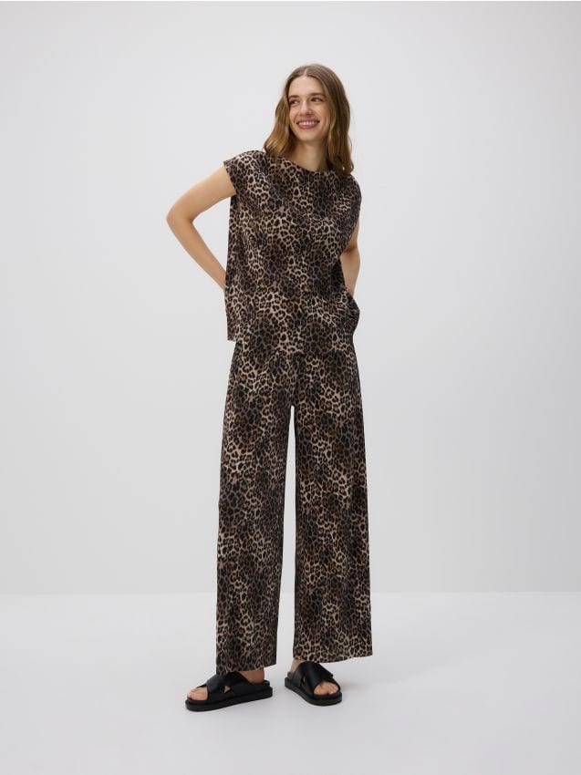 Broek met dierenpatroon - RESERVED