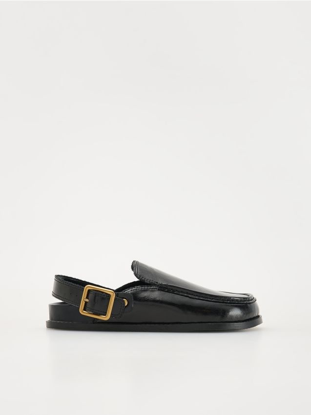 Women s sliders RESERVED