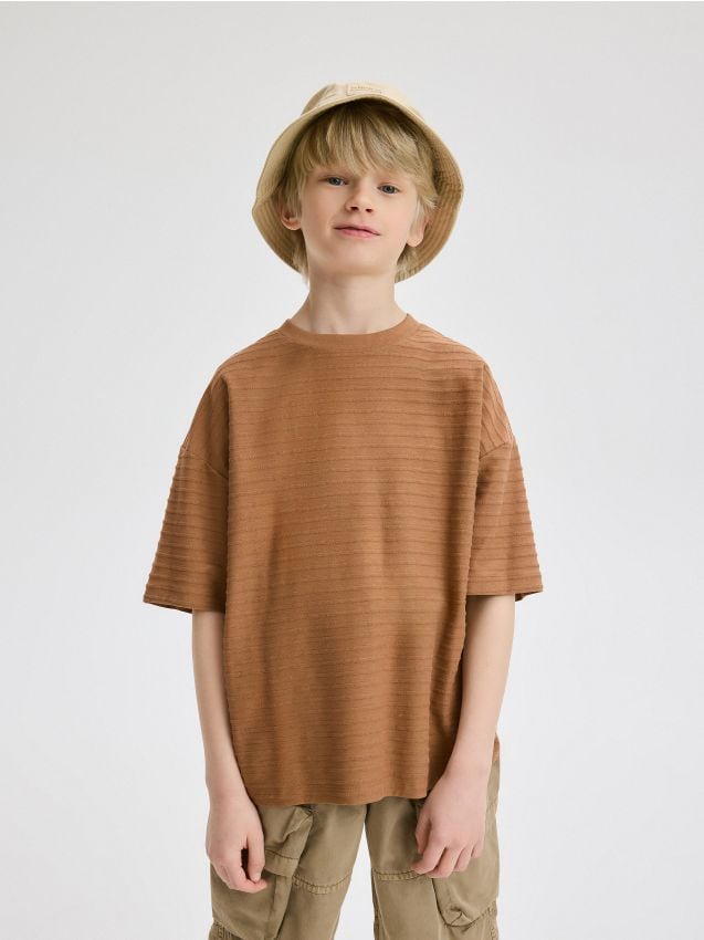 T-shirt with patch - RESERVED