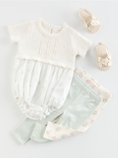 BABIES` BODY SUIT