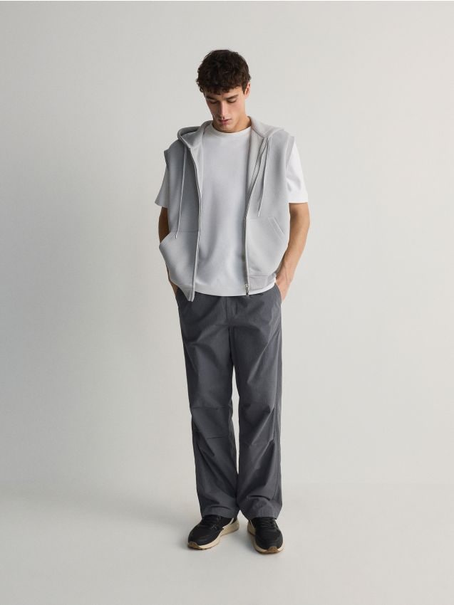 Sleeveless sweatshirt - RESERVED