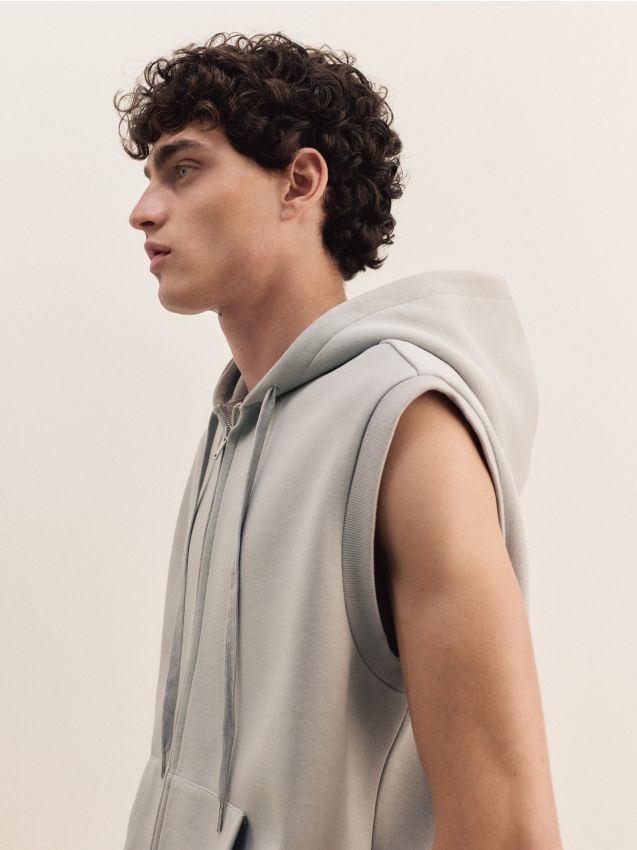 Sleeveless sweatshirt - RESERVED