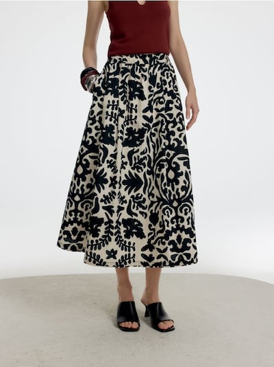 LADIES` SKIRT