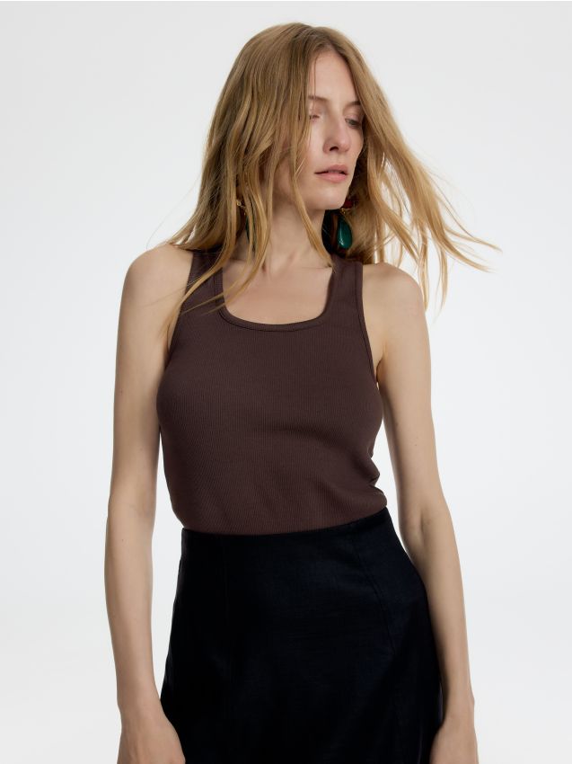 Rebrasti top - RESERVED